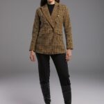 Blazer Cintré Croisé avec Boutons