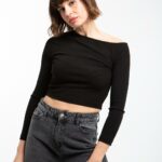 Top asymétrique à manches longues