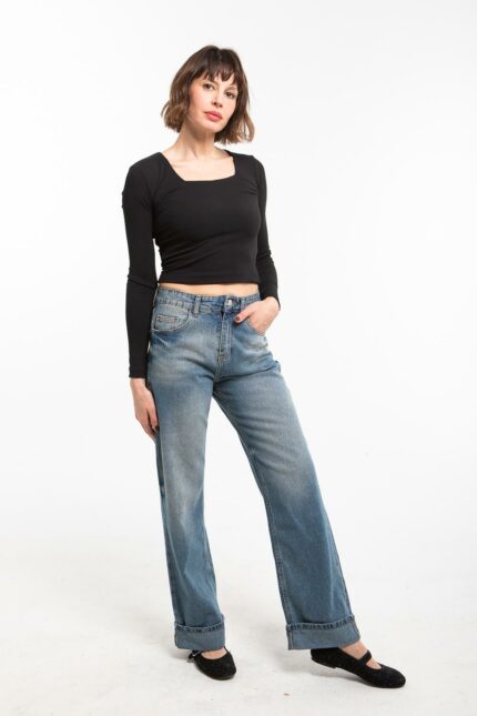 Jean wide leg taille haute avec revers