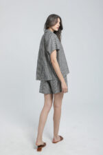 Short en lin rayé – Image 6