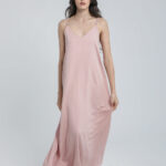 Robe longue évasée à bretelles en viscose