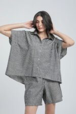 Ensemble chemise et short en lin rayé