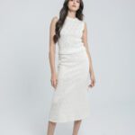 Ensemble en maille écrue – Top sans manches et jupe longue ajourée