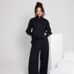 Set jogging bleu bic avec liseré blanc