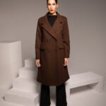 Manteau en laine, L’INTEMPOREL