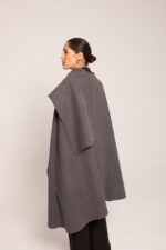 Cape longue en laine, L’INSOUMISE – Image 2