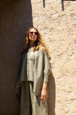 Ensemble lin chemise cape et pantalon droit