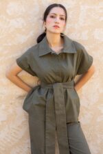 CHEMISE KAKI CEINTURÉE